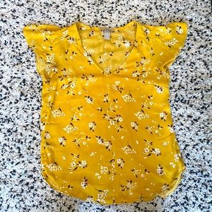 H&M short sleeve blouse, size 4, very good condition
